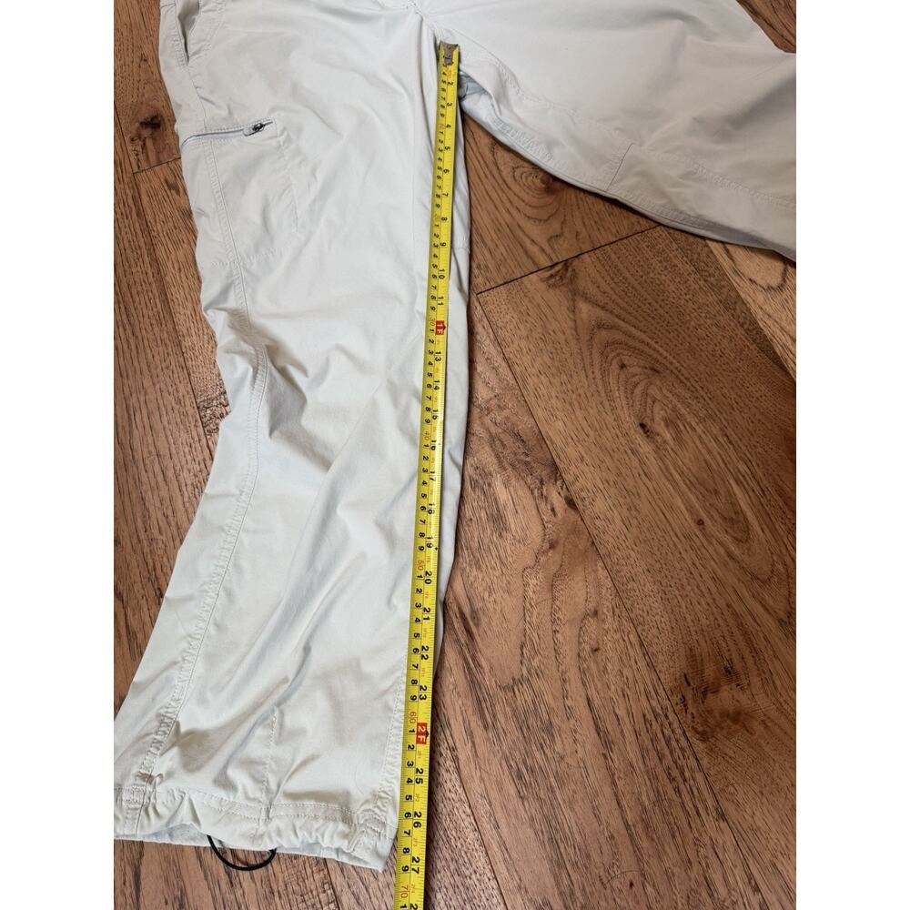 L.L. Bean Womens Size 14 Ivory Hiking Pants 95% Nylon Super Light - Picture 8 of 9
